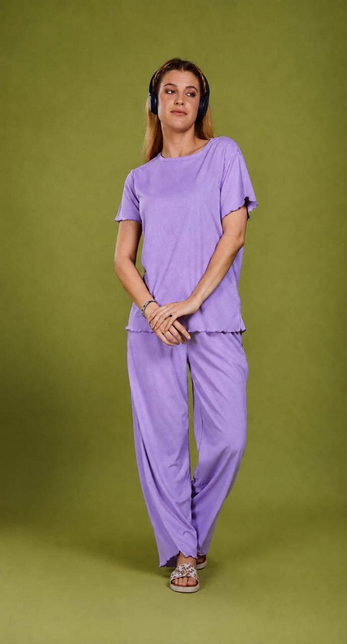 Women’s Lavender T-Shirt and Jogger Co-ord Set