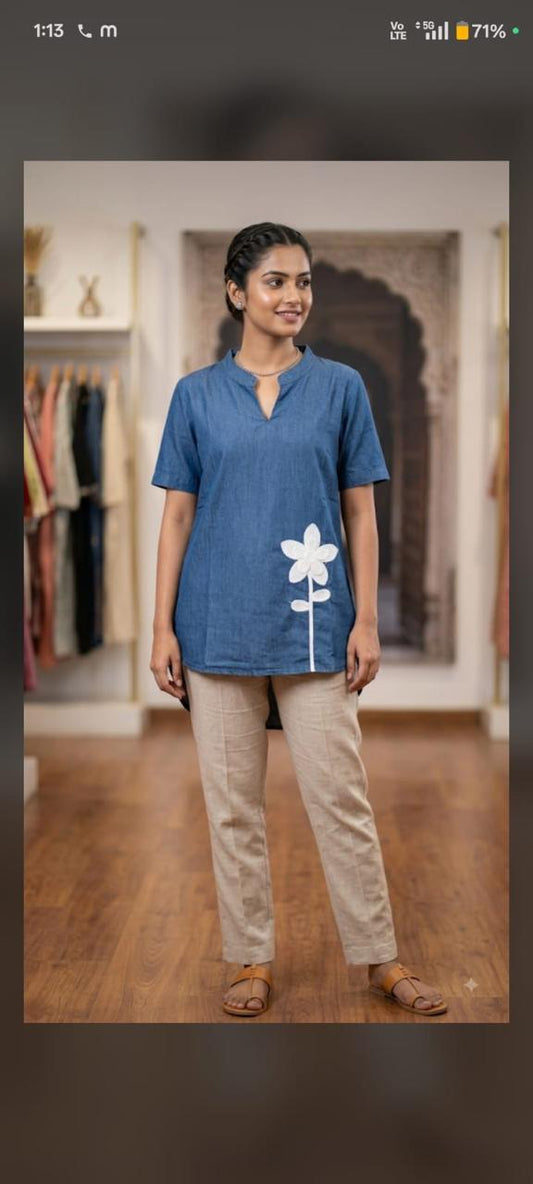 Women’s Blue Printed Kurta with Beige Pants